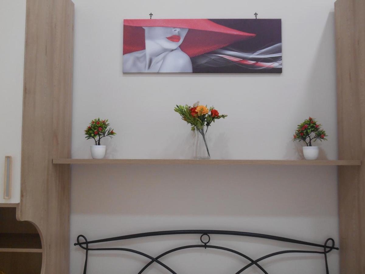 Essenza Di Napoli Bed & Breakfast Ngoại thất bức ảnh