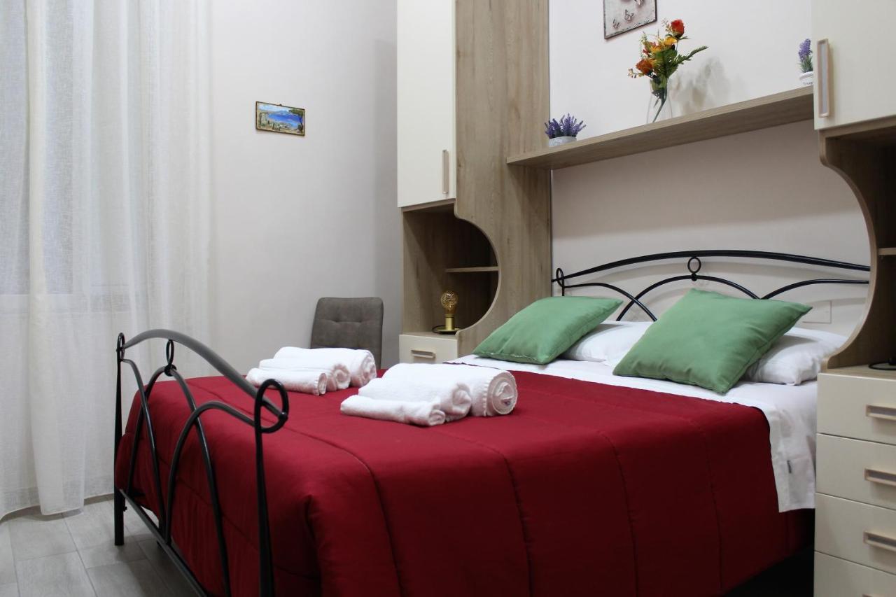 Essenza Di Napoli Bed & Breakfast Ngoại thất bức ảnh